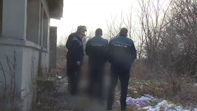 Un barbat bolnav de epilepsie a fost gasit fara viata de o vecina. Politistii au deschis dosar penal pentru moarte suspecta