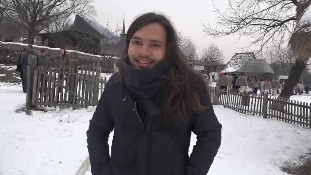 Un turist din Turcia a luat parte la pomana porcului, in Maramures. Ce traditii l-au impresionat