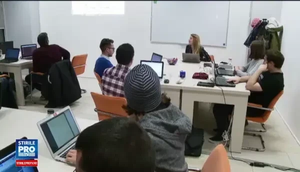 Romania are nevoie de 50.000 de specialisti IT, altfel va pierde sume importante. Cat va costa un astfel de curs