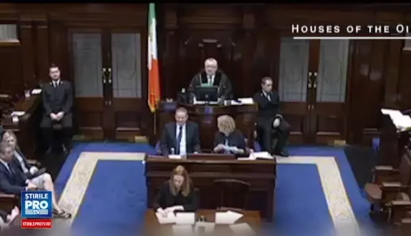 Capitalele europene se pregatesc pentru Craciun. Cursa caritabila de la Madrid si patinoarul de la Paris, printre surprize