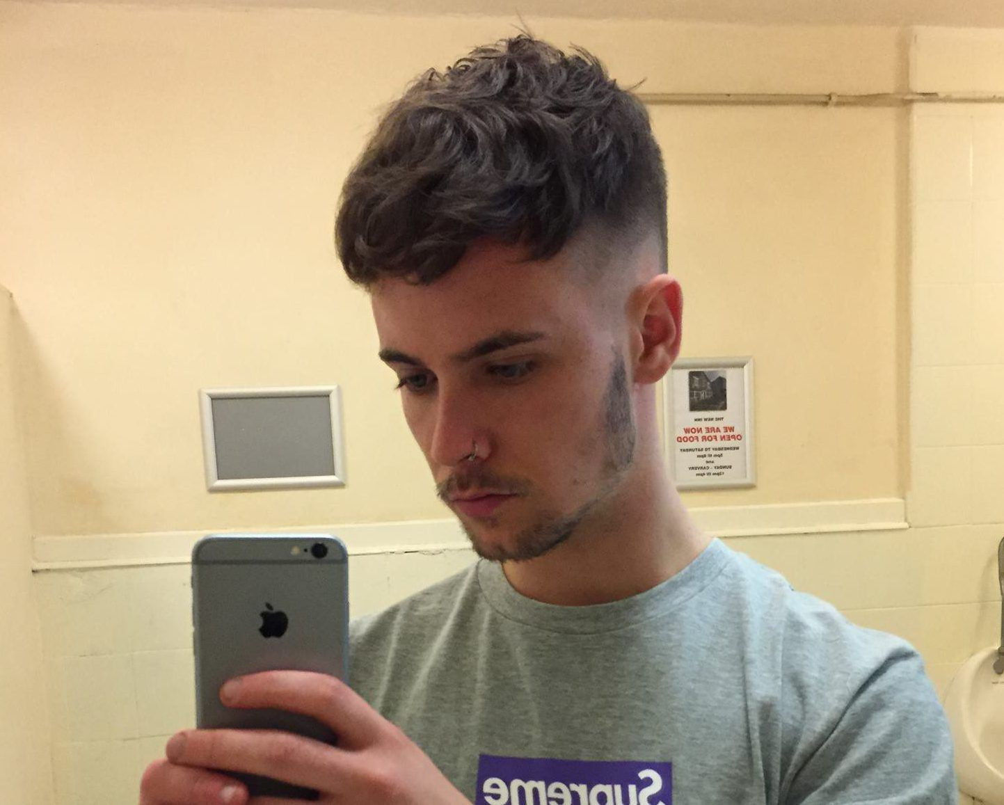 Un tanar de 20 de ani s-a sinucis dupa ce iubita l-a parasit. Ce i-a scris tinerei, pe Facebook, in mesajul de adio