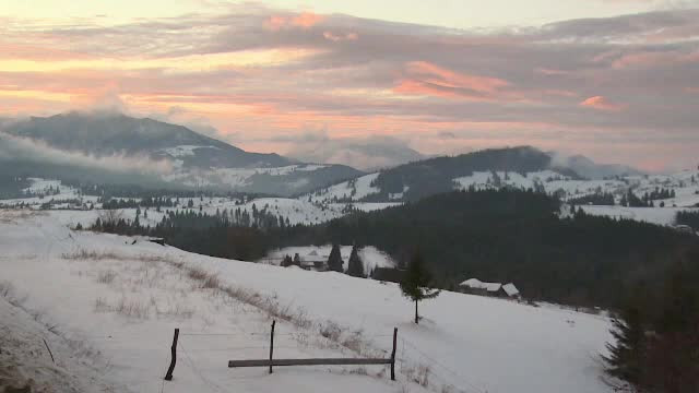 Crăciun în Bucovina. Ținutul bucatelor delicioase și al tradițiilor păstrate din bătrâni