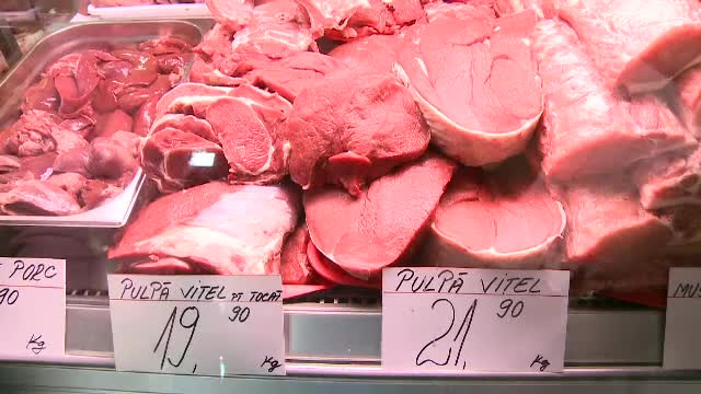 Client: "Miroase urat, a cocina, a caine mort". Descoperire revoltatoare a inspectorilor in halele de carne din Bucuresti