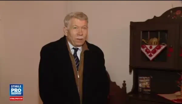 Proprietarii de pensiuni pregatesc preparatele traditionale pentru turisti. De la cat porneste pretul unei nopti de cazare