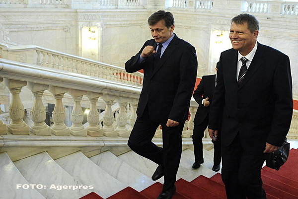 Cum se invarte roata in politica. Intoarcere in timp, pe vremea cand Iohannis voia sa fie premier si era prieten cu Dragnea