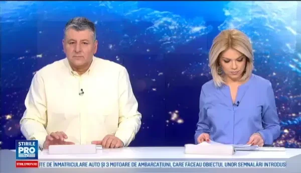 Un incendiu violent a afectat o casa din zona de nord a Capitalei. Imobilul a ars in totalitate