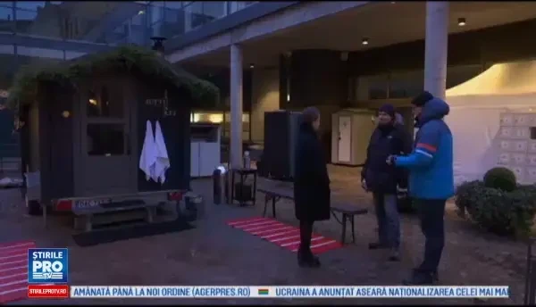 Surpriza care ii asteapta pe turisti la targul de Craciun din Helsinki. Sauna este parte din cultura mea