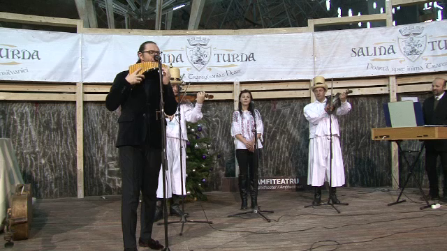 Concert extraordinar de colinde si muzica populara in Salina Turda. Naist: "Cea mai buna acustica posibila"