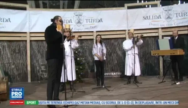 Concert extraordinar de colinde si muzica populara in Salina Turda. Naist: Cea mai buna acustica posibila