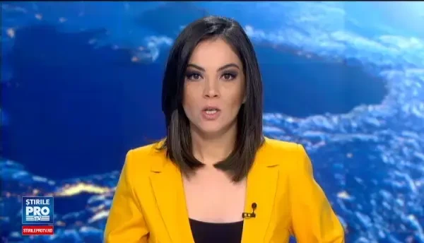 Incendiu puternic la o vila din Voluntari. O femeie scoasa din casa in stop cardio-respirator si cu arsuri