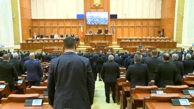 Alegeri in Parlament pentru conducerea celor doua Camere. Deputatii si senatorii depun miercuri juramantul