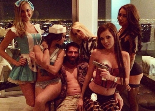 "Regele Instagramului" Bilzerian si-a scos la vanzare palatul din Las Vegas. Cati bani cere