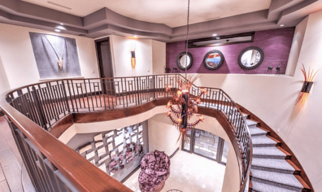 "Regele Instagramului" Bilzerian si-a scos la vanzare palatul din Las Vegas. Cati bani cere