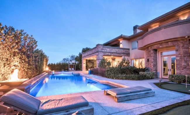 "Regele Instagramului" Bilzerian si-a scos la vanzare palatul din Las Vegas. Cati bani cere