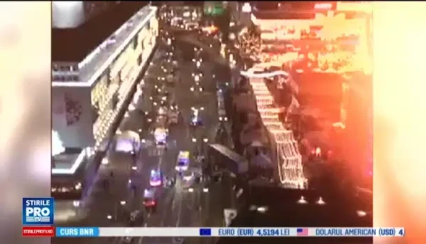 Teroristul care a ucis cu camionul 12 oameni, in Berlin, este in libertate. Angela Merkel s-a recules la locul tragediei