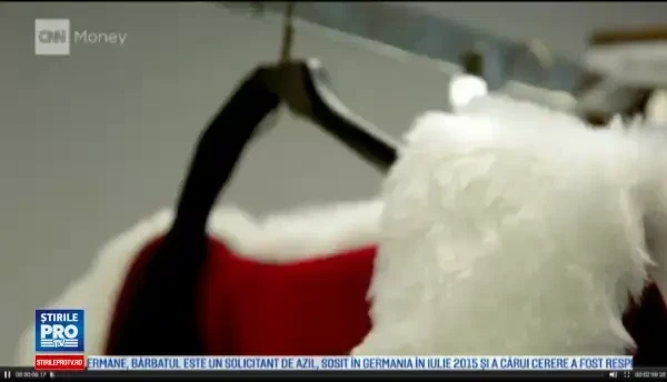 Cursuri pentru ambasadorii lui Mos Craciun. Ce calitati trebuie sa aiba un Mos bun: Totul porneste de la o inima buna