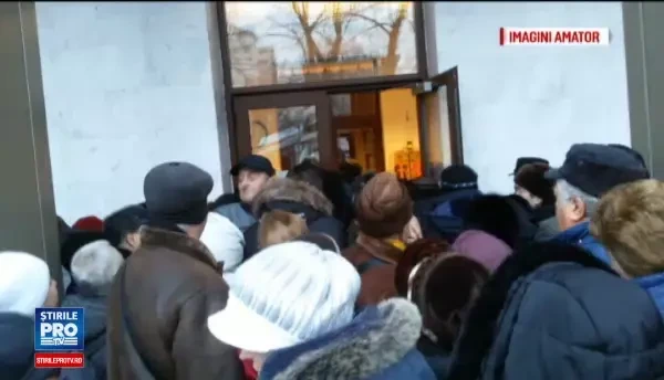 Adevarate lupte corp la corp date pentru un bilet la Revelionul Pensionarilor, in Galati. In ce a constat absurdul situatiei