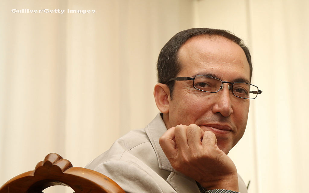 Interviu cu scriitorul Burhan Sönmez, despre Turcia anului 2016: "Suntem tristi, pentru ca tara noastra frumoasa e distrusa"