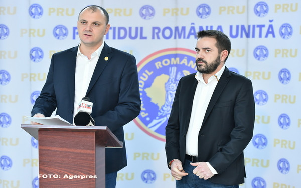 Sebastian Ghita ar putea fi dat marti in urmarire internationala. Bogdan Diaconu: "Nu stiu unde este"