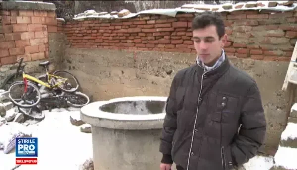 In ziua de Craciun, un barbat si-a ucis nevasta si fetita, apoi a vrut sa se sinucida. Ce a scris in biletul lasat in urma