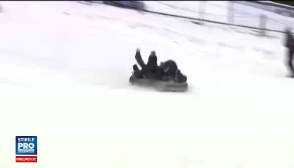 De ce au facut turistii de trei ori mai mult de la munte pana la Bucuresti. Gafa incredibila comisa de Dorel