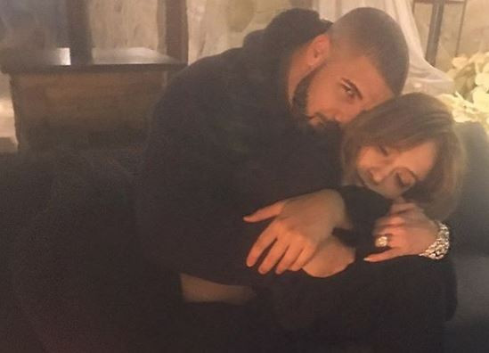 Imaginea care confirma relatia dintre Jennifer Lopez si Drake. Reactia Rihannei dupa ce a aflat ca sunt un cuplu
