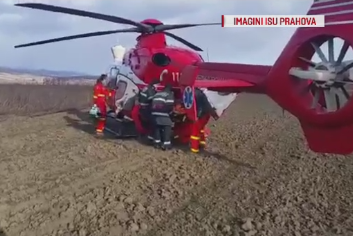 A incercat sa depaseasca o masina cu TIR-ul, dar a ajuns sa se rastoarne cu mastodontul. Cum a scapat soferul grabit