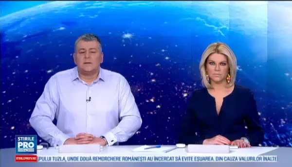 Acoperisul unei case din Navodari a fost cuprins de flacari violente. Focul s-a extins la alte anexe din jur