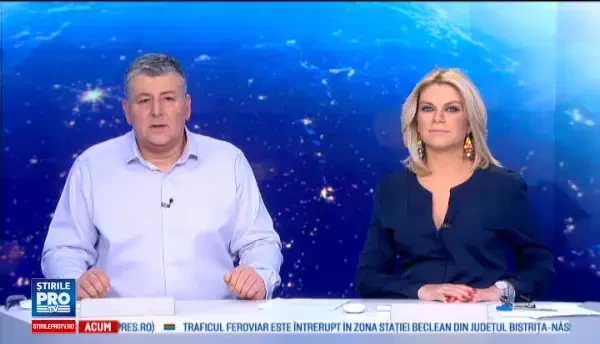 O girafa dintr-o specie rara a venit pe lume la Gradina Zoologica din Chester. Puiul masoara deja 2 metri inaltime