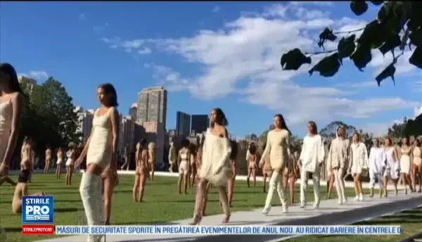 Vulgaritatea a primat in colectiile din 2016 ale marilor designeri de moda. Cine a lansat piesele de gen neutru