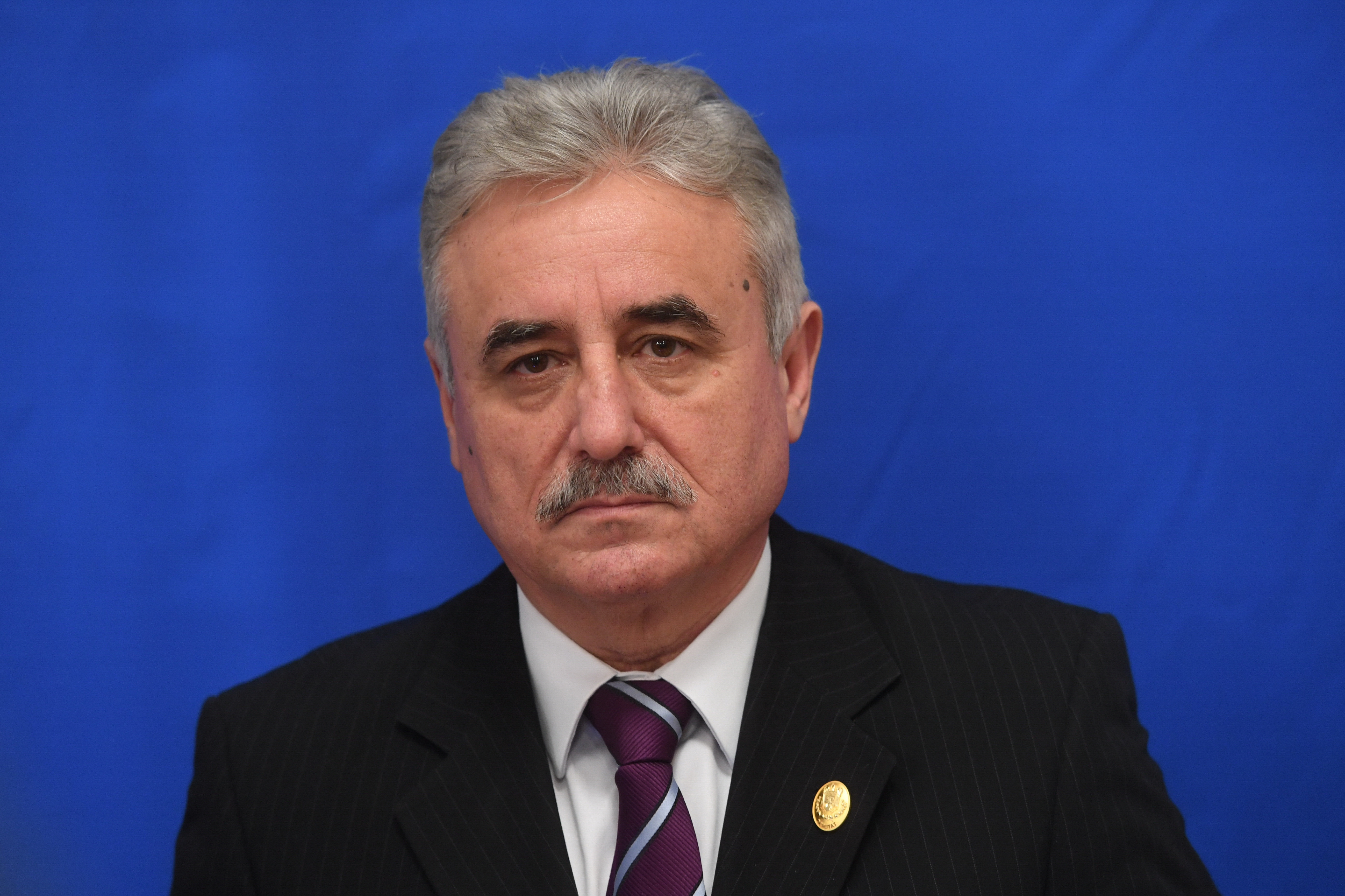 Viorel Stefan, propus ministru al Finantelor, este membru PSD de 24 de ani si doctor in economie