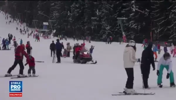 Vacanta incheiata dureros pentru 44 de turisti aflati la munte. Situatiile cu care s-au confruntat echipajele de salvare