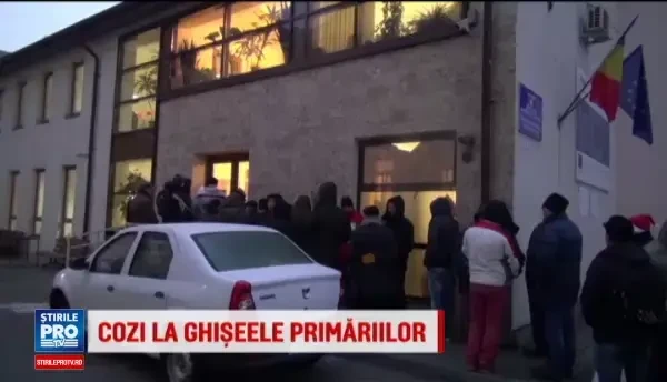 Cozi la ghisee in prima zi lucratoare din an. Oamenii au stat ore intregi pentru a rezerva locuri de parcare in 2017