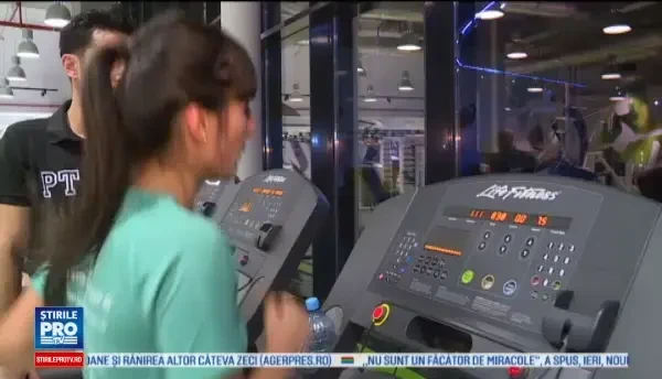 Dupa ce au mancat pe banda rulanta de Sarbatori, romanii s-au refugiat acum in salile de fitness. Sfaturile antrenorilor