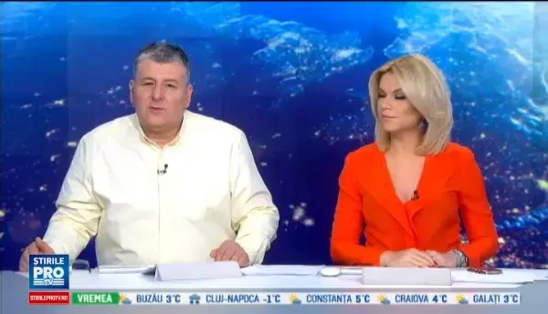 Viralul inceputului de an: felina care se relaxeaza in pat si devoreaza o inghetata