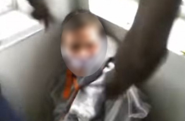 Patru adolescenti din Chicago au rapit si torturat un baiat cu probleme psihice. Agresiunea a fost transmisa live pe Facebook