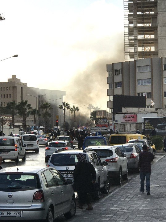 explozie tribunal Izmir