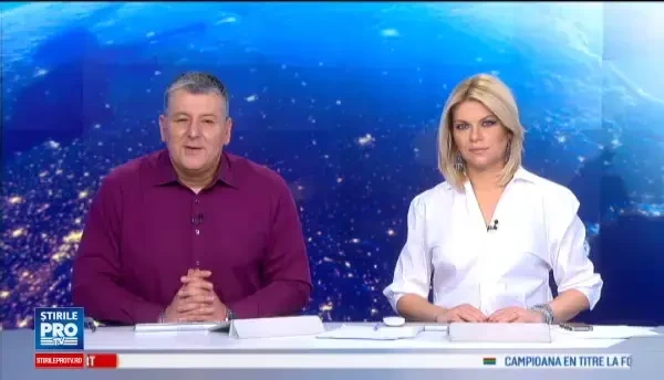 Un cowboy a prins un vitel fugar, in timp ce se afla pe capota unei masini in mers. Cascadoria a fost filmata