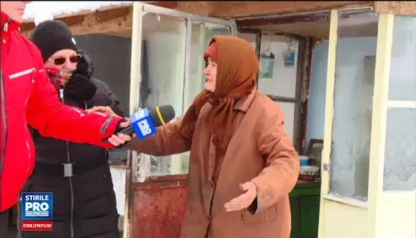 Impresionati de drama batranilor prezentati la Stirile ProTV, cativa tineri le-au sarit in ajutor