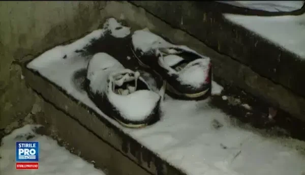 Oamenii fara adapost din Iasi, culesi de pe strazi de politie. Gabriel traieste de 20 de ani pe drumuri