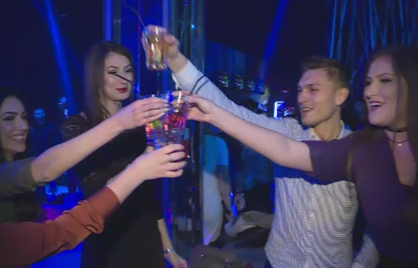 Petreceri de Sfantul Ion in cluburile din Capitala. Sarbatoritii au petrecut pana in zori