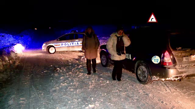 Zeci de oameni indignati dupa ce au ramas blocati pe drumul dintre Constanta si Tulcea: "Am dormit 30 de ore in masina"