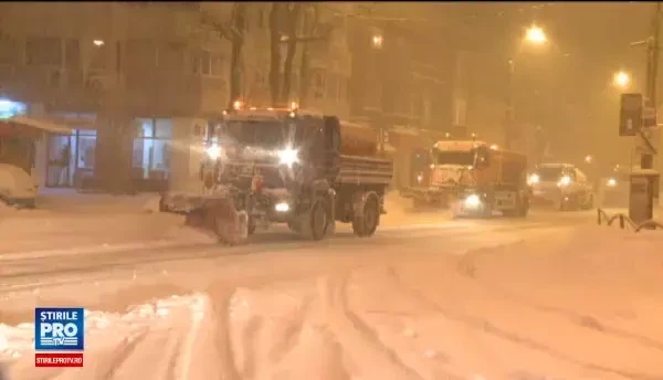 Firea, la ProTV: Nu se poate vorbi despre un oras paralizat. Nu exista blocaje. Reactia bucurestenilor dupa ninsori