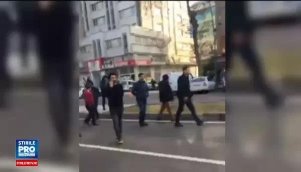 1.000 romani, blocati in Turcia din cauza vremii, 100 sunt in Gaziantep, zona de conflict. Reactia MAE