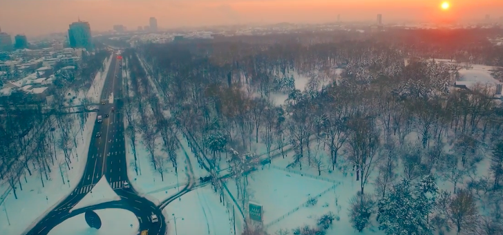 Bucurestiul inzapezit poate fi si magic. Filmare cu drona deasupra Capitalei dupa ninsori