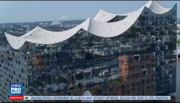 Una dintre cele mai scumpe cladiri din lume. A costat 870 de mil. de euro, s-a construit in 10 ani si e in Hamburg