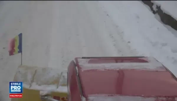 Comuna din Romania unde locuitorii au mereu soselele curate iarna. Costul total: 0 lei