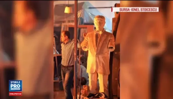 Primaria Capitalei plateste 6 milioane de lei pentru o statuie a Printului Rainier de Monaco. Locuitor: Habar n-am cine e