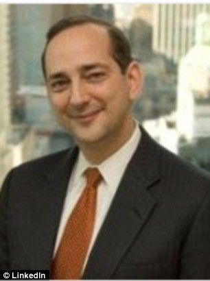 A refuzat sa se mai culce cu amantul ei in varsta de 55 de ani. Ce a patit un model din Rusia