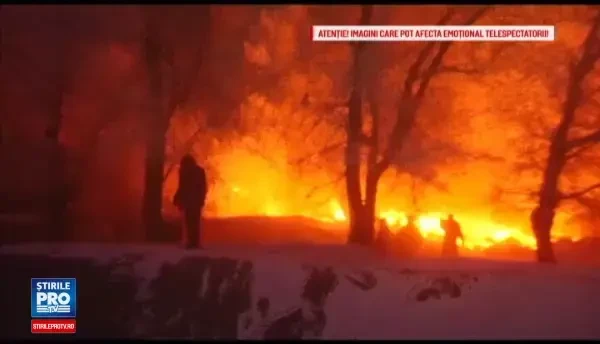 Prabusirea Boeing-ului 747 in Kargastan ar fi fost cauzata de o eroare de pilotaj: 37 de morti. Filmare realizata cu drona